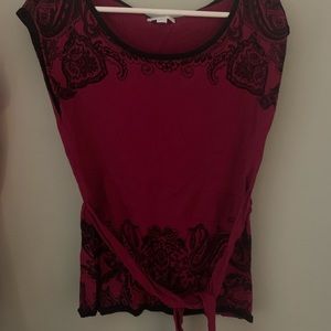 New York and company size small T-shirt